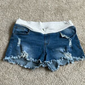 Denim cutoff Maternity Shorts